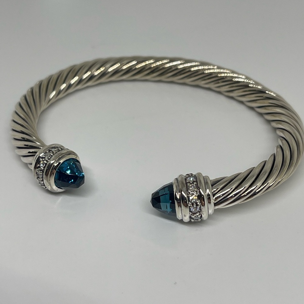 David Yurman Bracelet Sterling Silver with Hampton Blue Topaz and Diamonds, 7mm - Picture 3 of 10